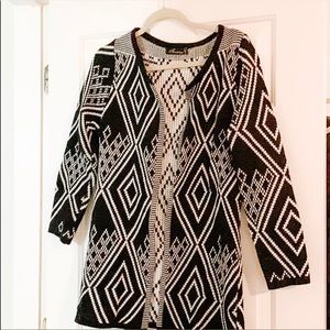 Aztec print black and white Cardigan